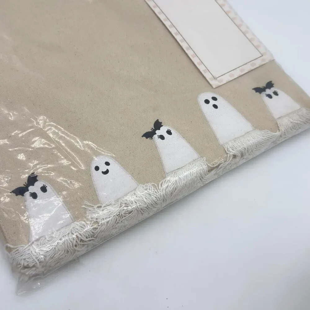 Cupcakes & Cashmere Set of 4 Fringe Edge Ghost Halloween Placemats NEW